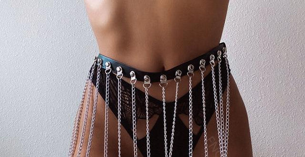 Goth leather body harness chain bra top chest chain belt witch gothic punk fashion metal girl festival jewelry accessories