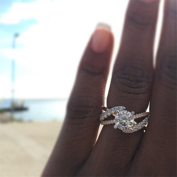 New Trendy Crystal  Engagement Claws Design Hot Sale Rings For Women AAA White Zircon Cubic elegant rings Female Wedding Jewelry