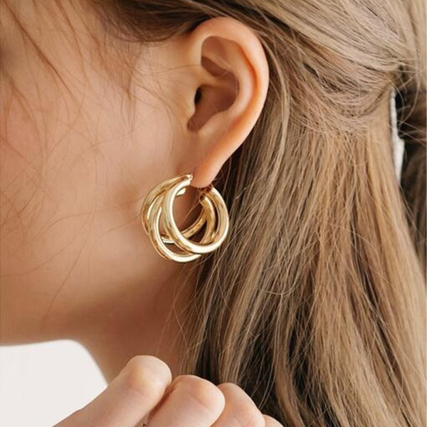 IPARAM 2025 New Big Circle Round Hoop Earrings for Women's Fashion Statement Golden Punk Charm Earrings Party Jewelry