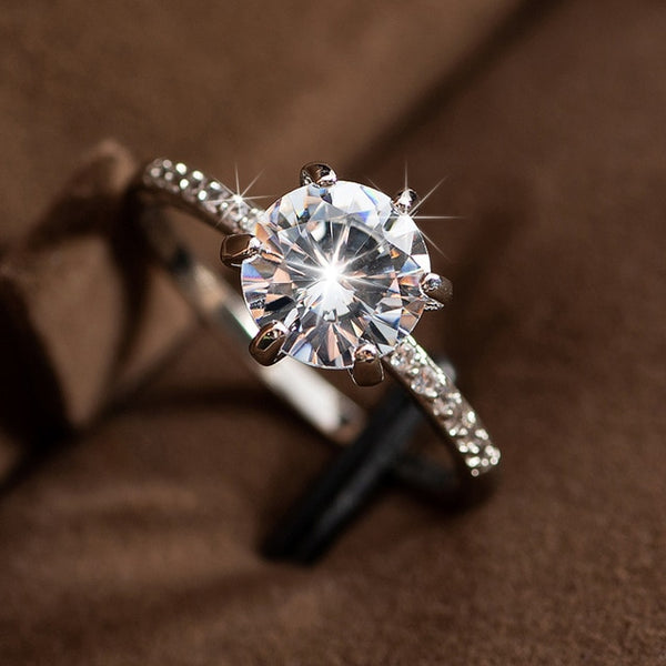 New Trendy Crystal  Engagement Claws Design Hot Sale Rings For Women AAA White Zircon Cubic elegant rings Female Wedding Jewelry