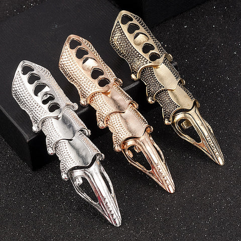 2025 NEW Cool Boys Punk Gothic Rock Scroll Joint Armor Knuckle Metal Full Finger Ring Gold Cospaly DIY Ring Halloween decoration